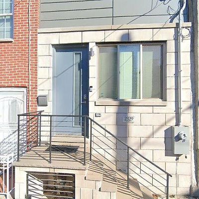 2331 Gerritt St, Philadelphia, PA 19146