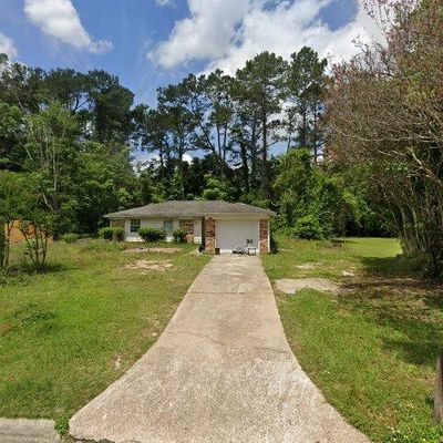 2336 Southhampton Dr, Tallahassee, FL 32311