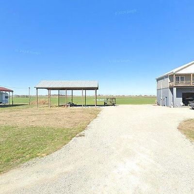 2355 Catfish Ln, Crump, TN 38327