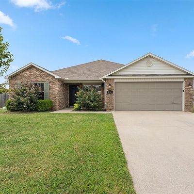 236 Honor Ct, Springdale, AR 72764