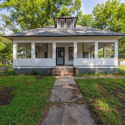 24 N Massachusetts St, Jackson, TN 38301