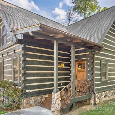 24 Rachels Cir, Maggie Valley, NC 28751