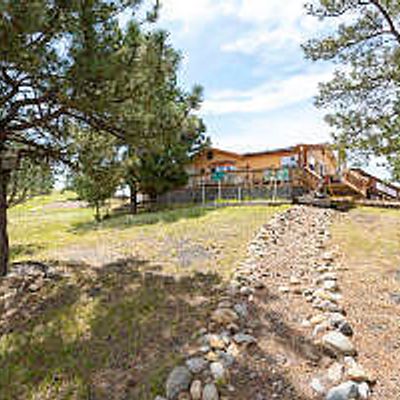 24 Rose Ln, Pine Haven, WY 82721