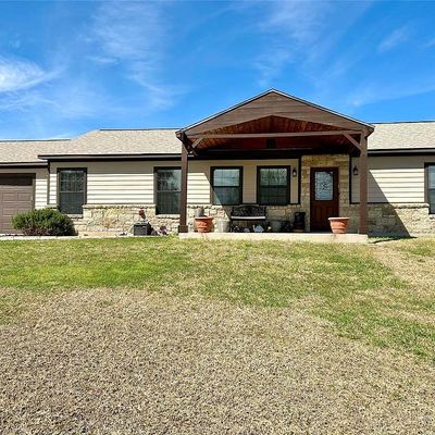 2400 Beverly Dr, Granbury, TX 76048