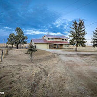 2404 Round Up Dr, Gillette, WY 82718