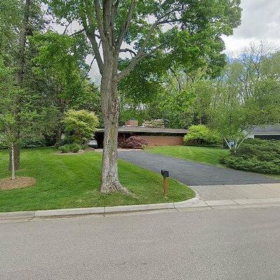 2417 Londonderry Rd, Ann Arbor, MI 48104