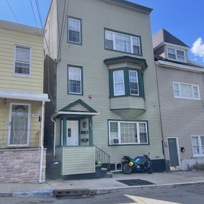 242 Dixon Ave, Paterson, NJ 07501