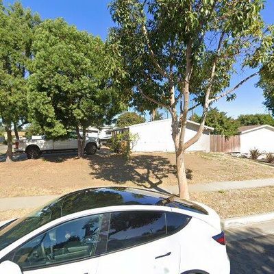 2431 Santa Ysabel Ave, Fullerton, CA 92831