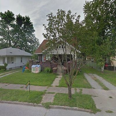 245 E Acton Ave, Wood River, IL 62095