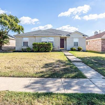 2458 Manchester Ln, Lancaster, TX 75134