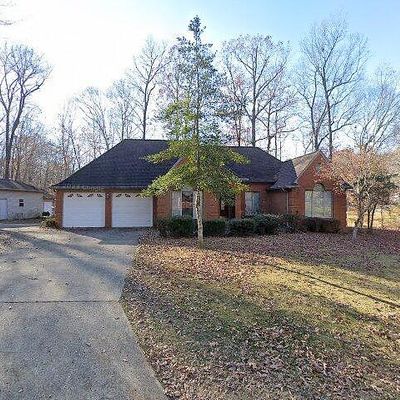 31 Beachwood Dr, Huntingdon, TN 38344