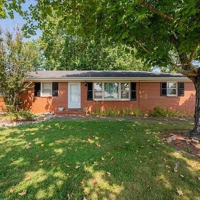 31 Garland Dr, Manchester, TN 37355