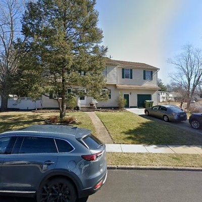 31 Sine Rd, Edison, NJ 08817