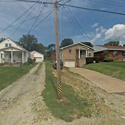 310 Walnut Hill Rd, Uniontown, PA 15401