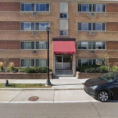 3120 Hennepin Ave #208, Minneapolis, MN 55408