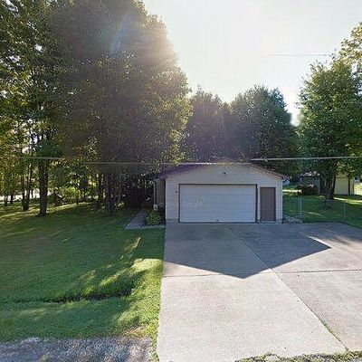 3150 Springwood Dr, Sharpsville, PA 16150