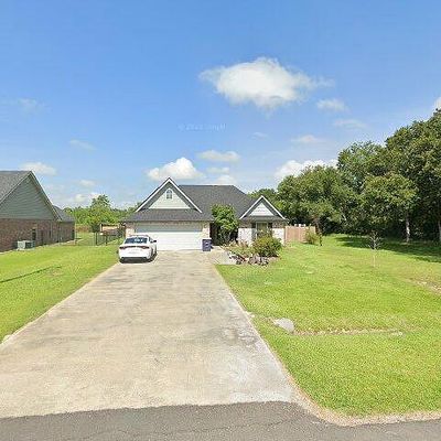 316 Barkley St, Iowa, LA 70647