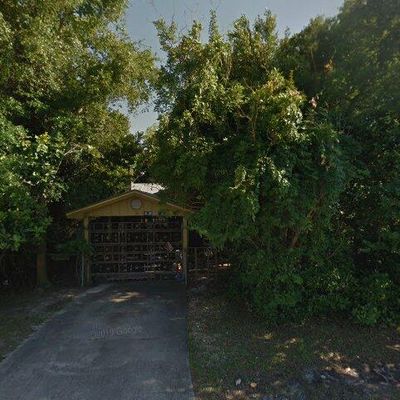 317 Woodrow St Ne, Fort Walton Beach, FL 32547