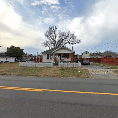 318 N East St, Benton, AR 72015