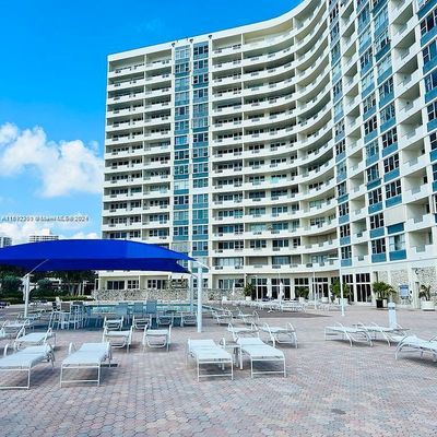 3180 S Ocean Dr #1405, Hallandale Beach, FL 33009