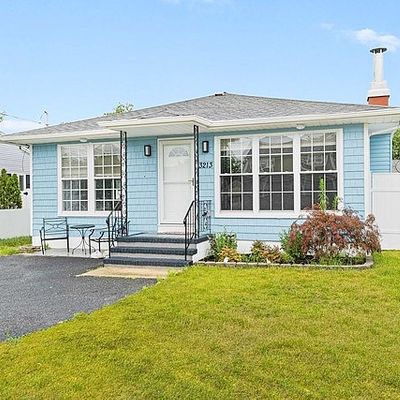 3213 Mattapan Ave, Point Pleasant Boro, NJ 08742