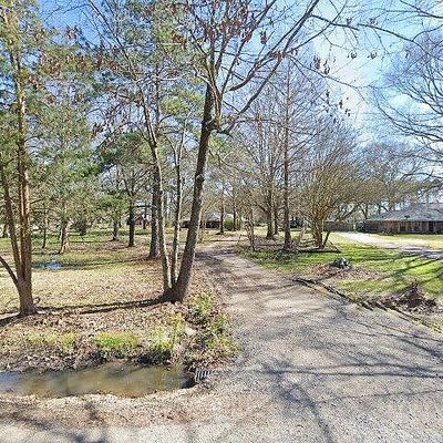 33088 Mack Rd, Walker, LA 70785