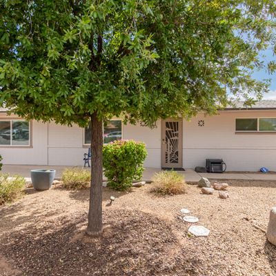 333 E Kenwood Cir, Mesa, AZ 85201