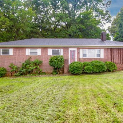 334 S Main St, Troutman, NC 28166