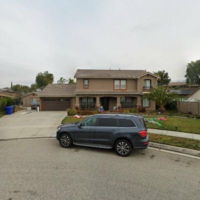 33480 Gene Autry Cir, Yucaipa, CA 92399