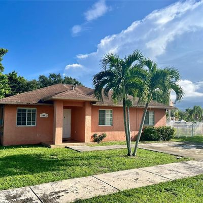 3381 Nw 212 Th St, Miami Gardens, FL 33056