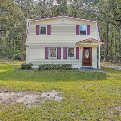 339 Fountain Lake Dr, Eutawville, SC 29048