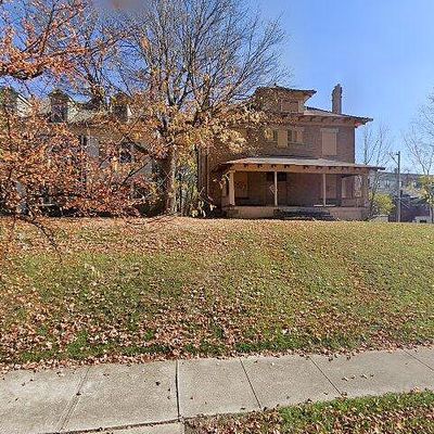 34 Woodland Ave, Columbus, OH 43203