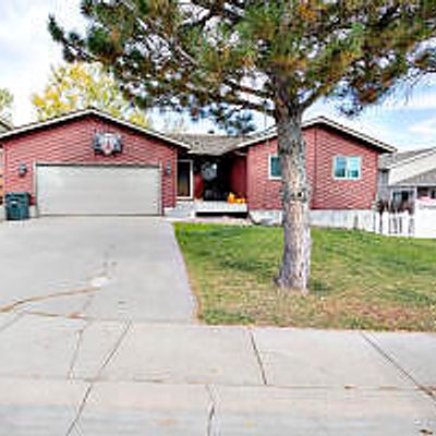 3405 Kinner Dr, Gillette, WY 82718