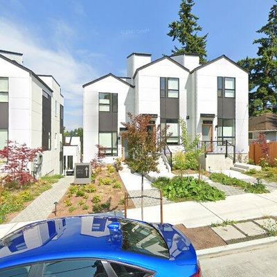 3410 23 Rd Ave W #B, Seattle, WA 98199