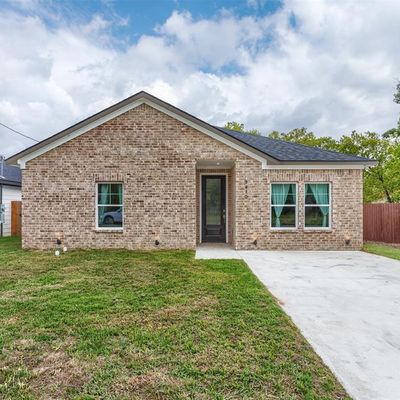 3410 Silver St, Greenville, TX 75401