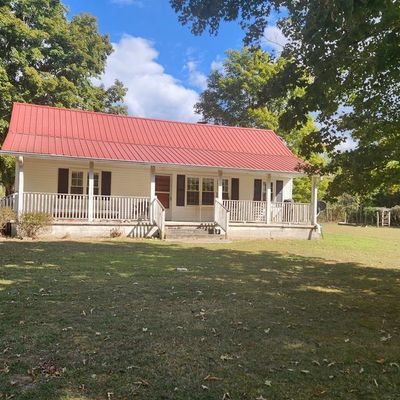 3423 Indian Mound Rd, Sparta, TN 38583