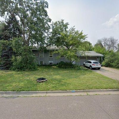 2937 Chippewa Ave, Saint Paul, MN 55109