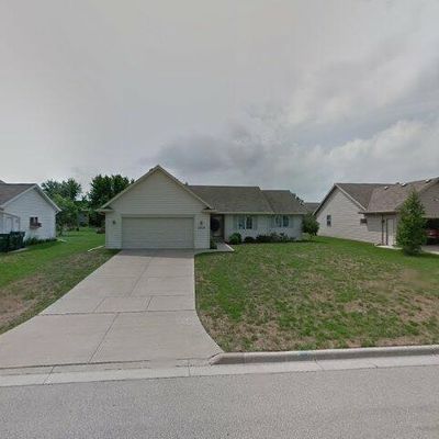 2949 Copper Mountain Ct, Green Bay, WI 54313