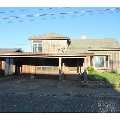 29820 Mary St, Gold Beach, OR 97444