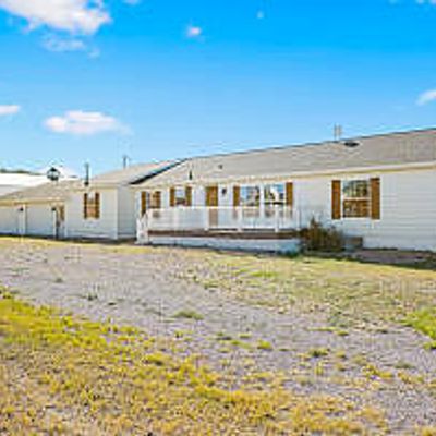 3 N Mule Creek Dr, Moorcroft, WY 82721