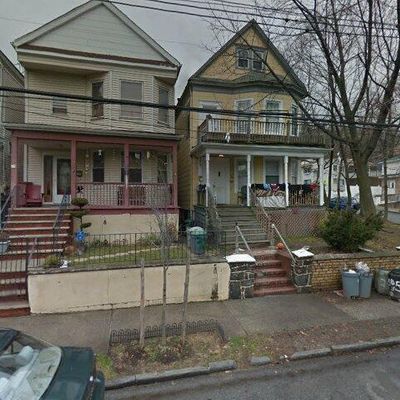 30 Jackson St, Staten Island, NY 10304