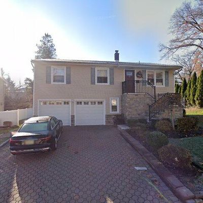 30 Poplar St, Cresskill, NJ 07626