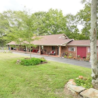 300 Basil Ln, Boaz, AL 35957