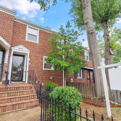 3010 Landover St, Alexandria, VA 22305