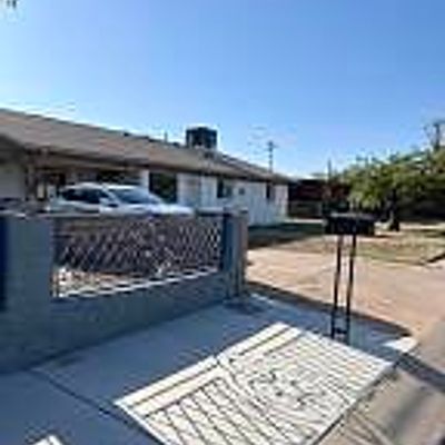 302 3 Rd St, Huachuca City, AZ 85616