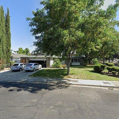 3024 Penny Ln, Modesto, CA 95354