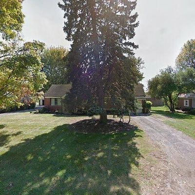 303 E Maple Ave, Greenville, OH 45331