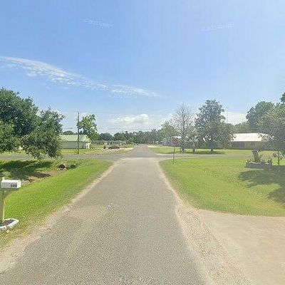 303 S 6 Th St, Winnie, TX 77665