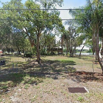 3038 Spirit Lake Dr, Winter Haven, FL 33880