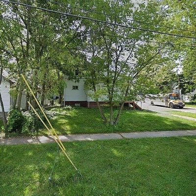 304 Powell Ave, Waukegan, IL 60085